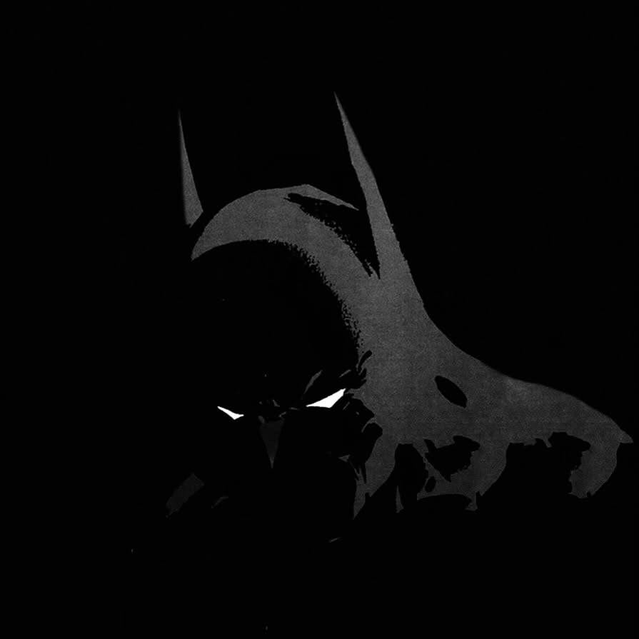 Batman pfp Profile Picture in Dark Silhouette