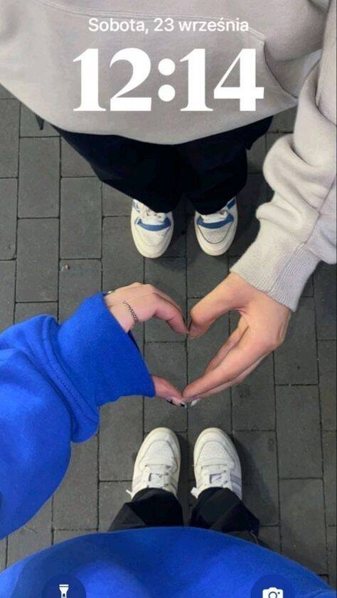Hands Forming Heart Matching Couple pfp Profile Picture