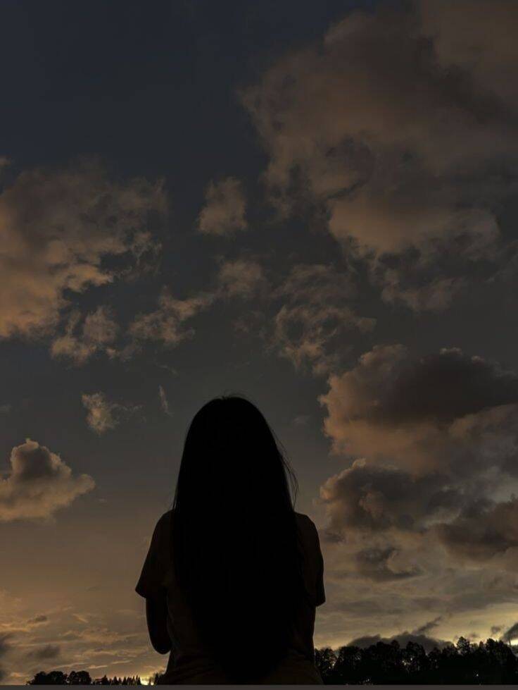 Cute and Adorable pfp Profile Picture of Silhouette at Sunset