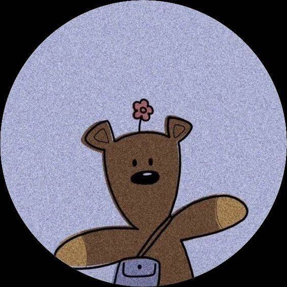 Cute Bear pfp Profile Picture with Flower