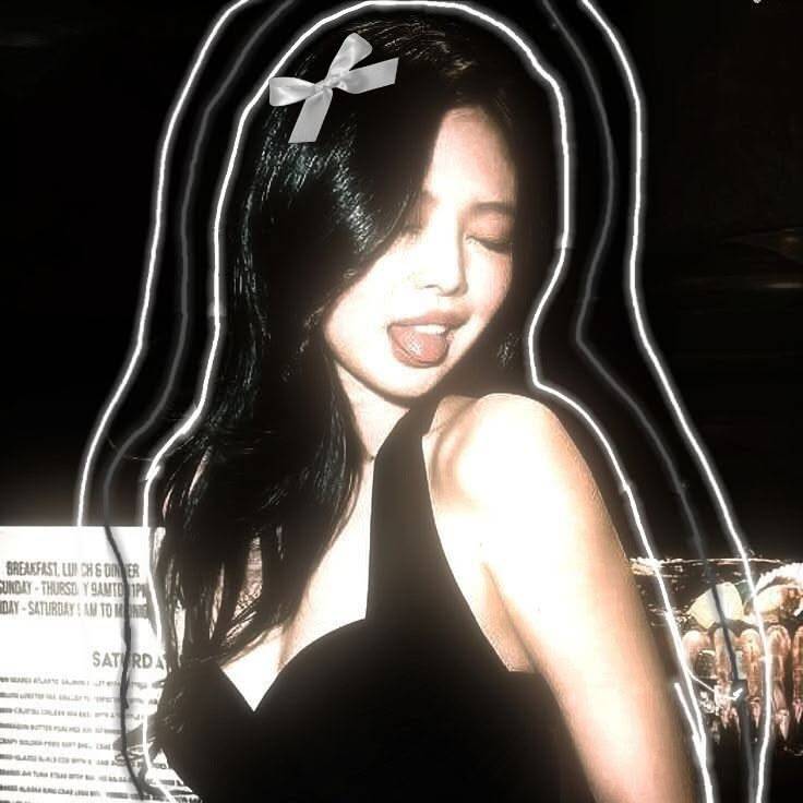 Girl Drawing Style pfp Profile Picture with Bow for TikTok