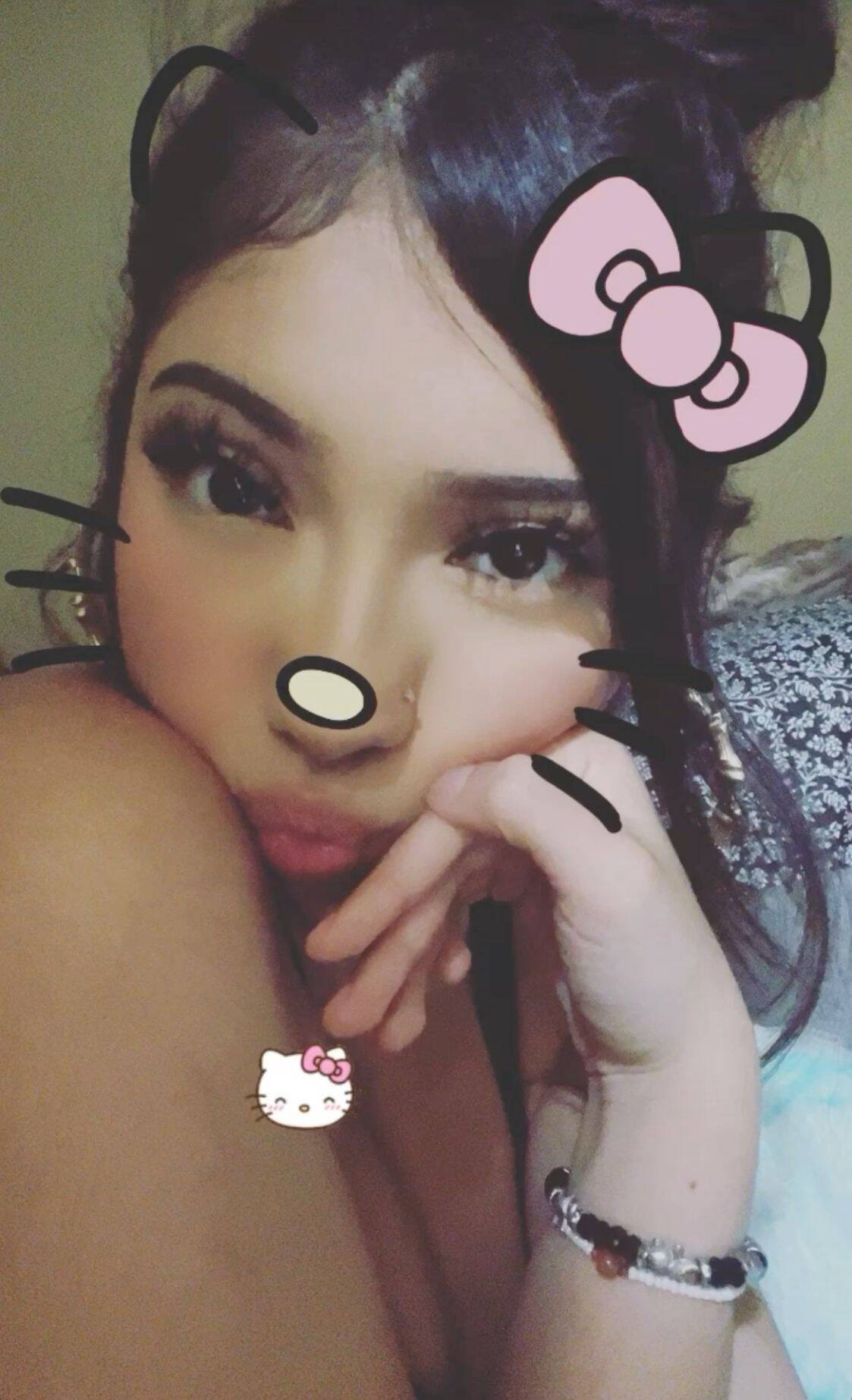 Cute Hello Kitty pfp Profile Picture with Ears and Pink Bow