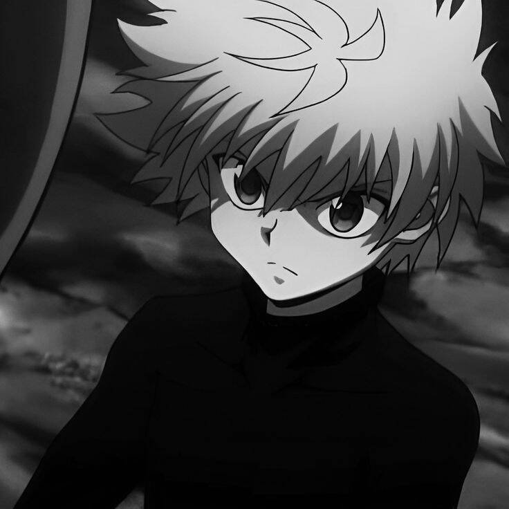 Purple pfp Profile Picture of Killua in Black and White