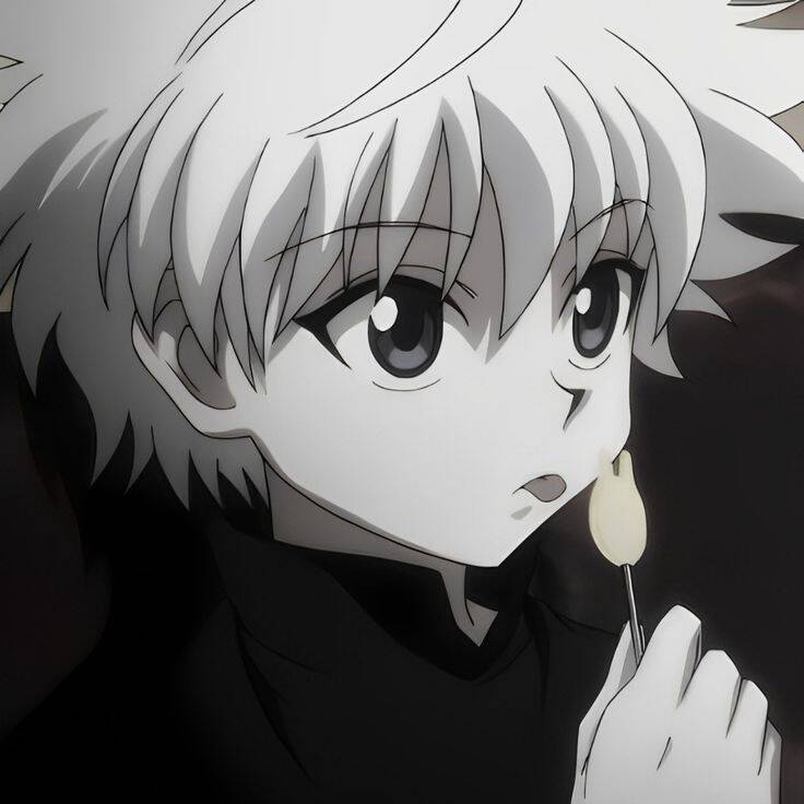 Killua pfp Profile Picture with Curious Expression