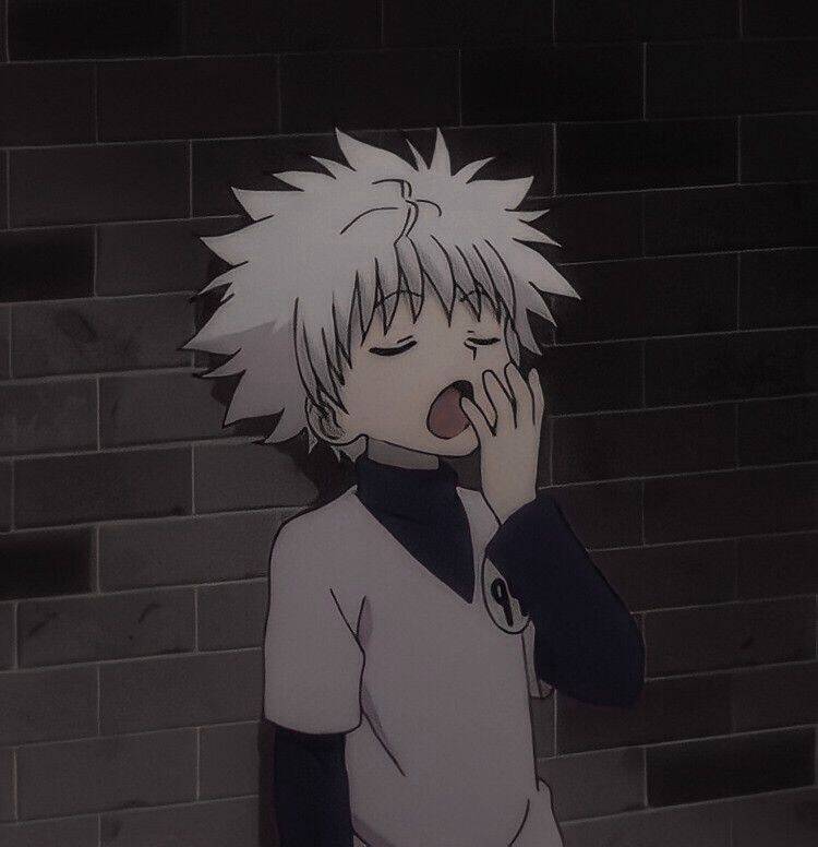 Purple pfp Profile Picture of Killua Yawning