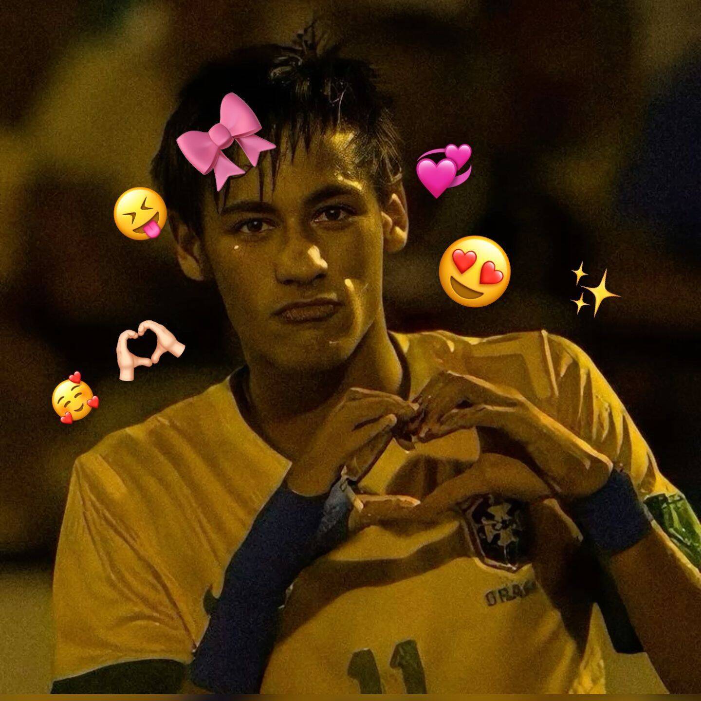 Neymar pfp Profile Picture Making Heart