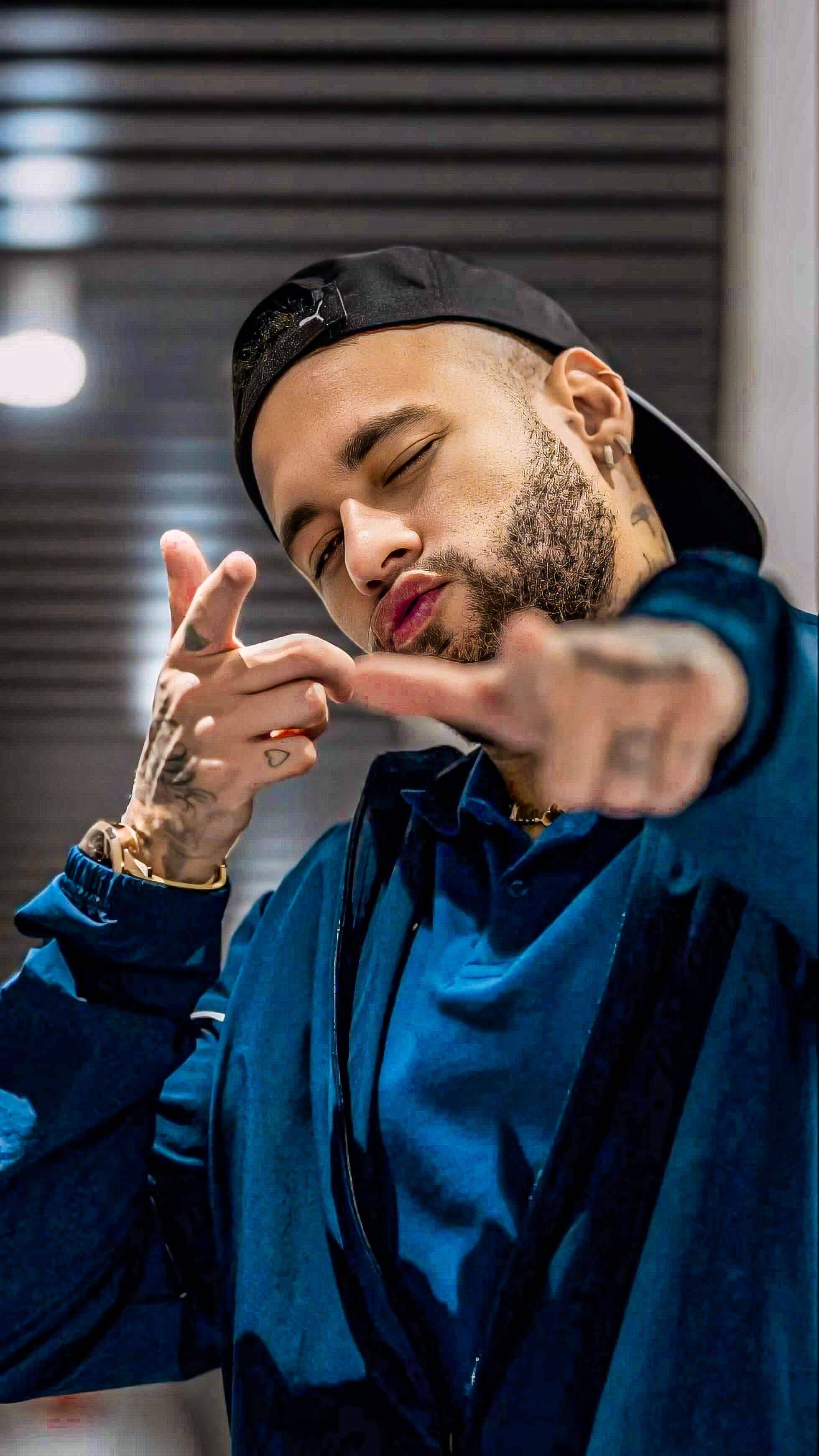 Neymar pfp Profile Picture Posing Stylishly