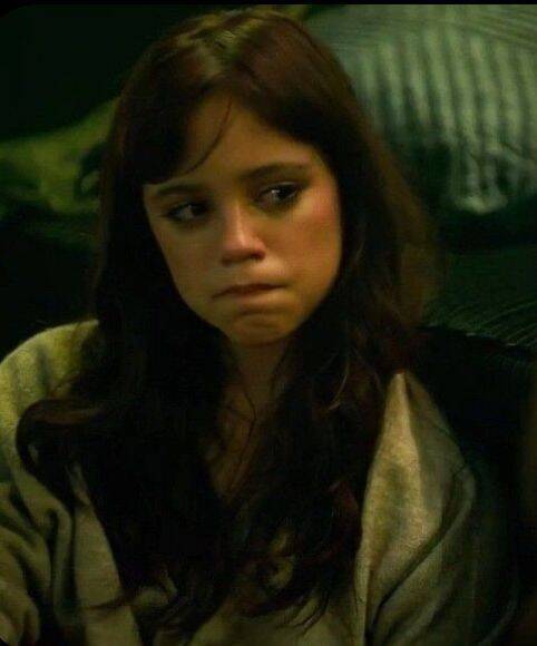 Sad Woman with Melancholic Gaze pfp Profile Picture