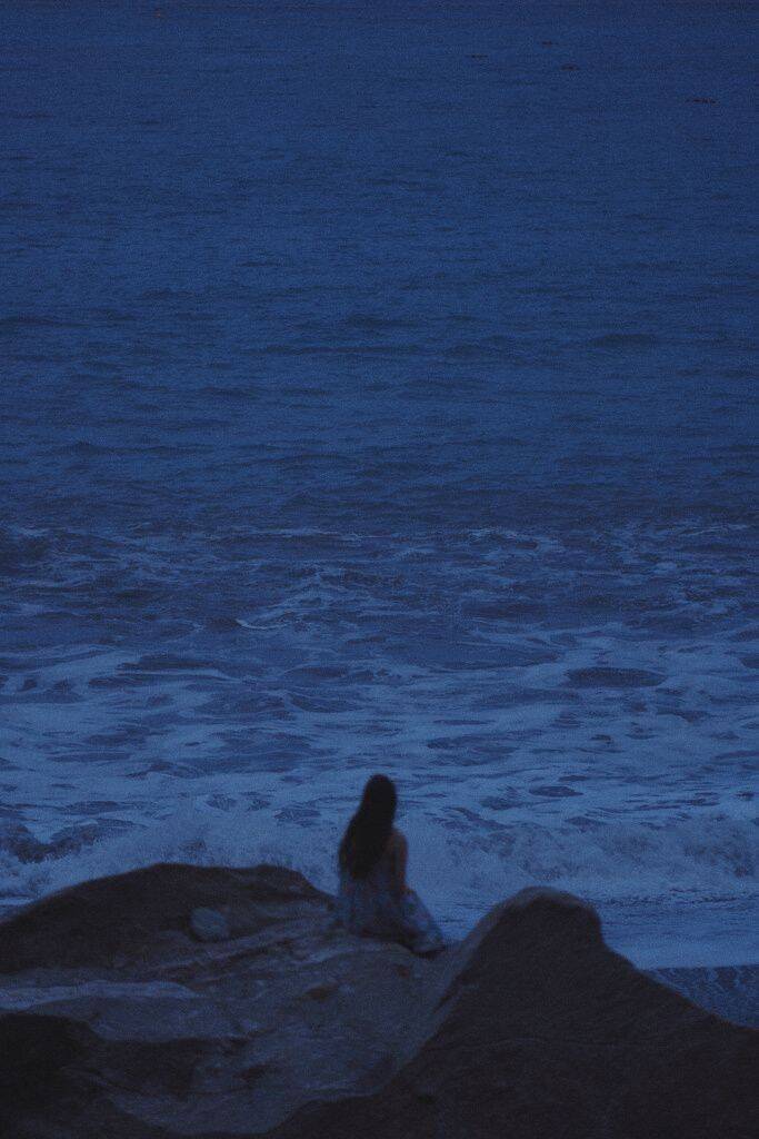 Sad pfp Profile Picture of Woman Alone on the Beach