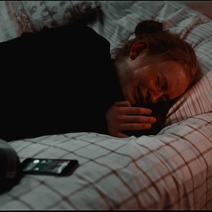 Sad Woman pfp Profile Picture Lying on the Bed
