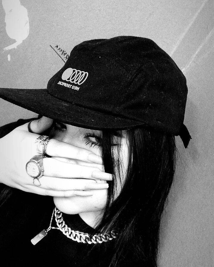 Urban Style pfp Profile Picture with Cap