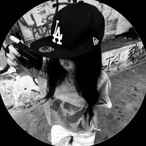 Urban Style pfp Profile Picture in Black and White