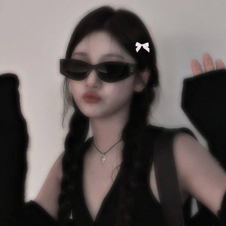 Cool Style with Sunglasses pfp Profile Picture for TikTok