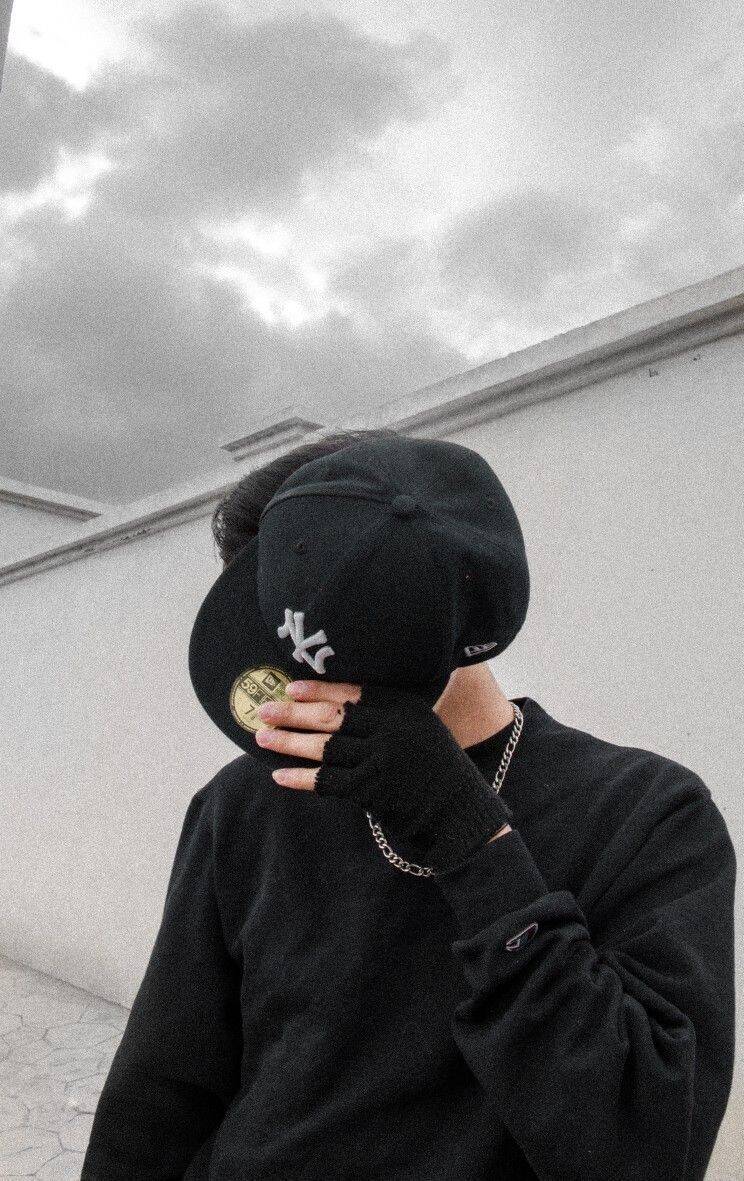 Stylish Cap pfp Profile Picture for Discord