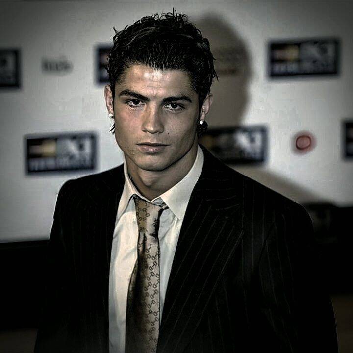 Stylish Boy​ pfp Profile Picture of Man in Suit