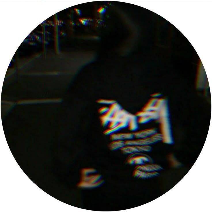 Urban and Mysterious Style pfp Profile Picture for Discord