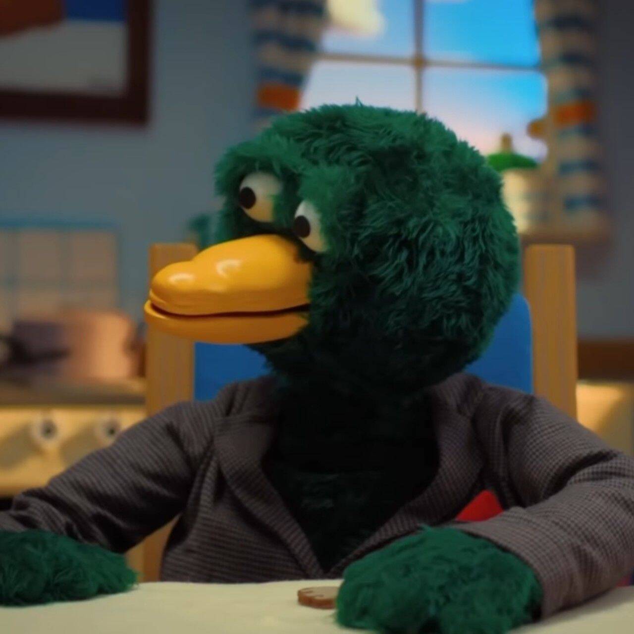 Funny Duck pfp Profile Picture with Quirky Expression