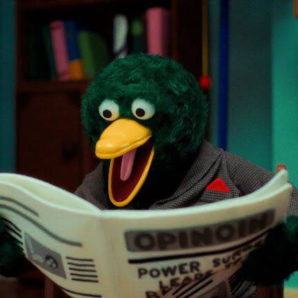 Funny Duck pfp Profile Picture Reading Newspaper