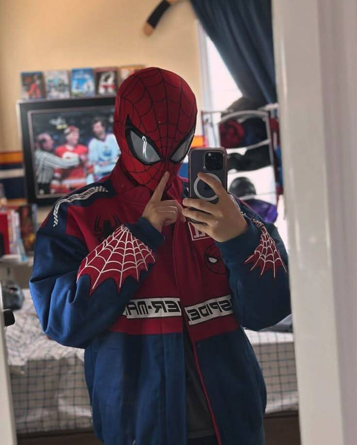 Spiderman pfp Profile Picture with Mask and Jacket