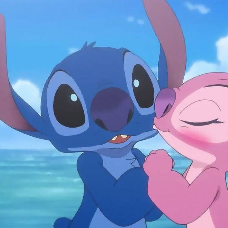 Stitch pfp Profile Picture with Angel Hugging by the Ocean