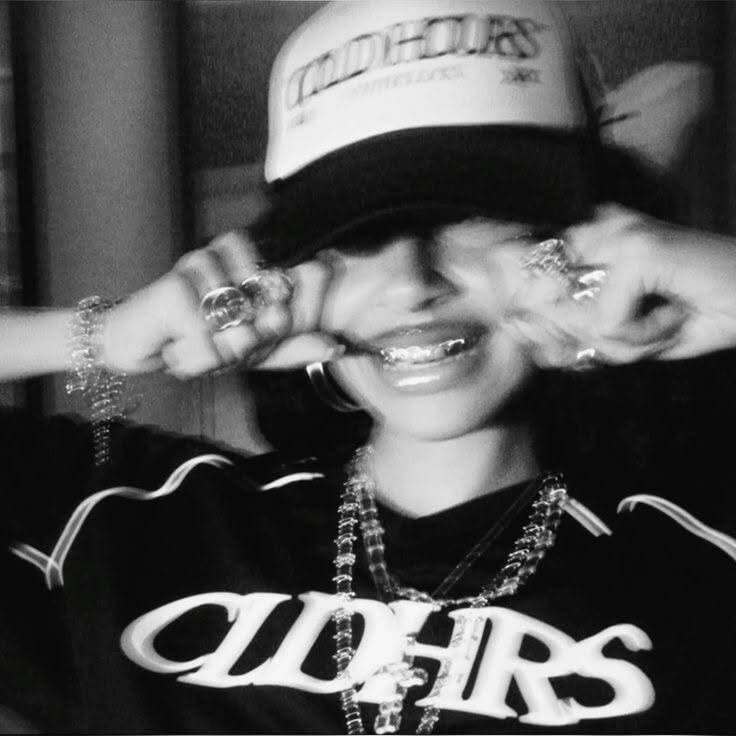 Edgy Black and White pfp Profile Picture with Chains