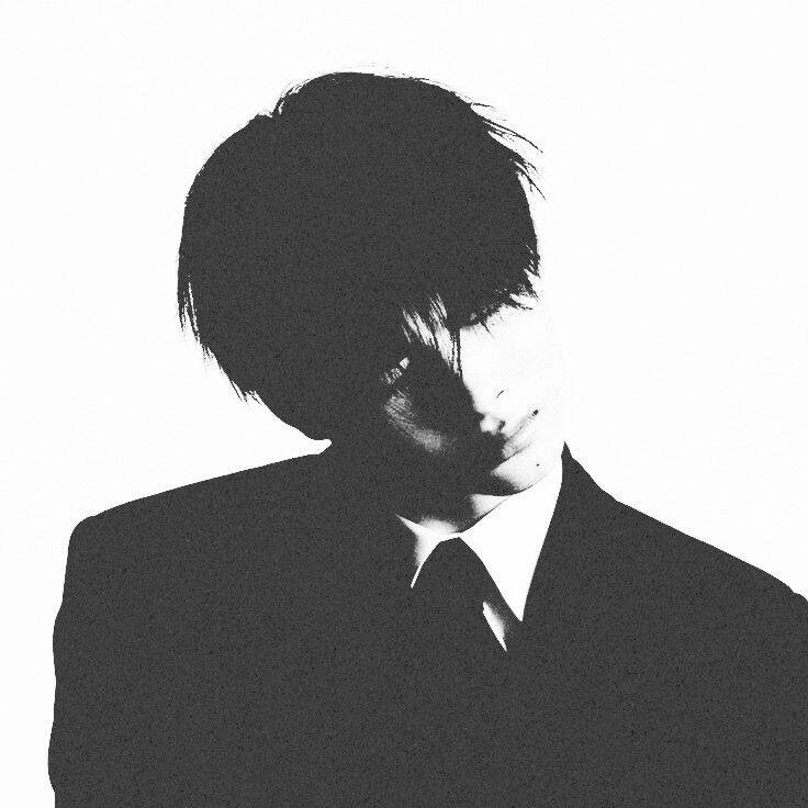 Mysterious Black and White pfp Profile Picture Shadow Silhouette