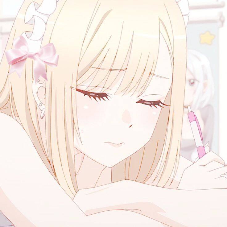 Anime Girl pfp Profile Picture Sad Expression with Blonde Hair and Bow