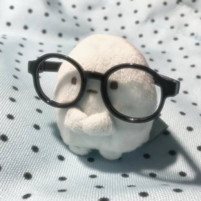 Cute Anime Girl pfp Profile Picture with Glasses and Soft Expression