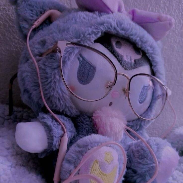 Cute Kuromi pfp Profile Picture with Glasses and Headphones