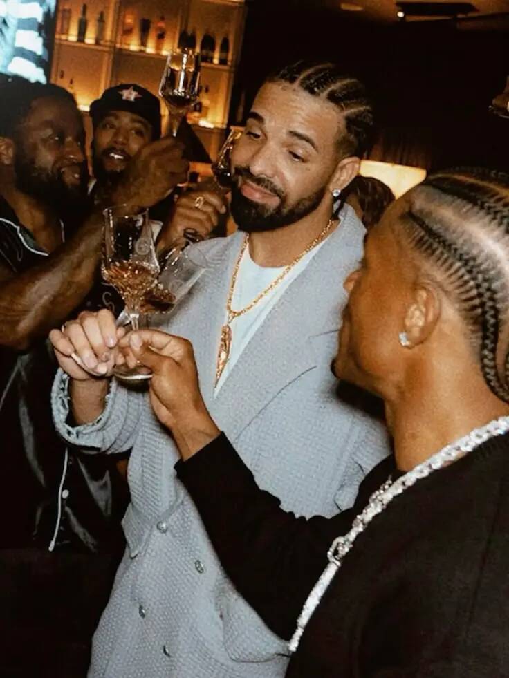 Drake pfp Profile Picture Celebrating with Friends