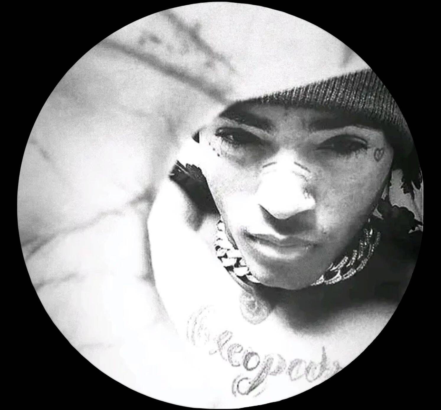 XXXTentacion pfp Profile Picture Black and White Close Up